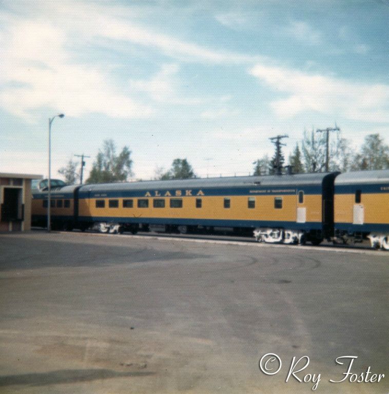 ARR 4806 diner Fairbanks station train 6 20 May 1973